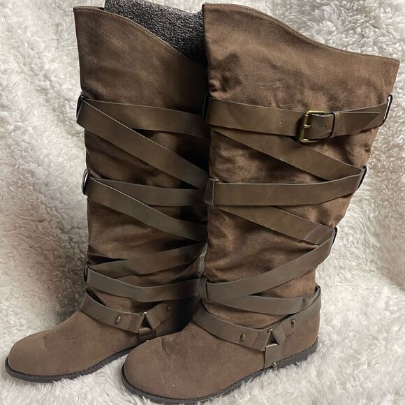 Shoe Dazzle Haley synthetic brown slip on riding boots Size 10W - Picture 4 of 10